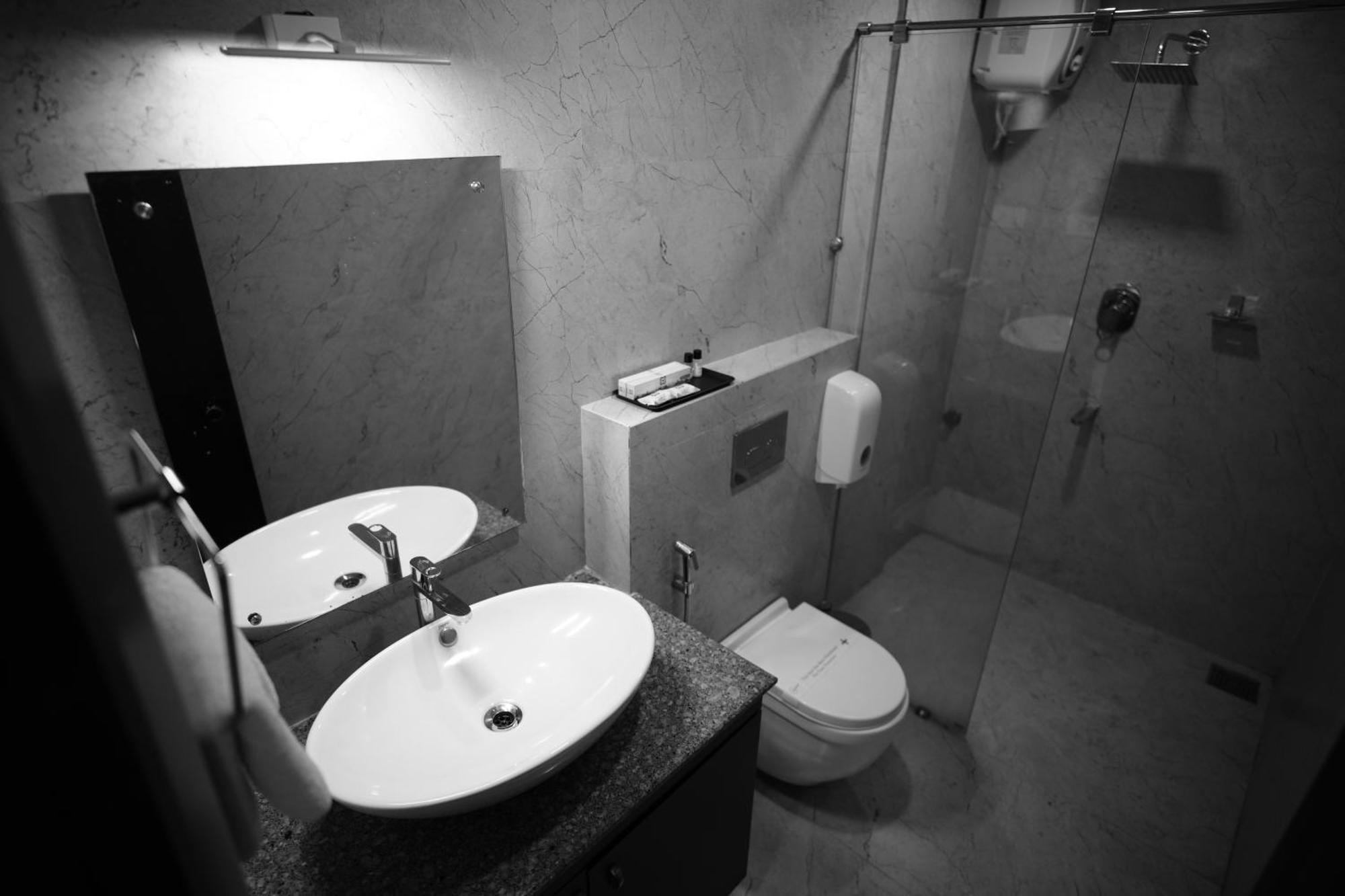 Four N Square Residency 호텔 팔라카드 외부 사진